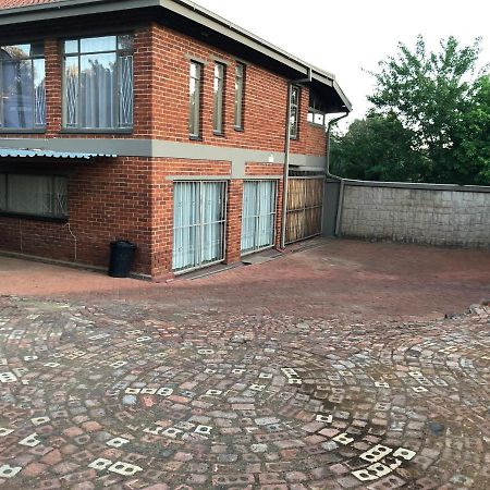 Juds@23 Apartamento Bloemfontein Exterior foto