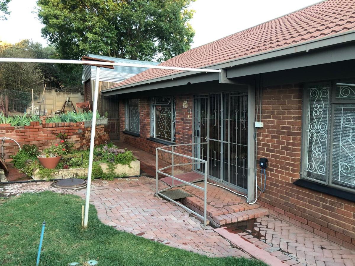 Juds@23 Apartamento Bloemfontein Exterior foto